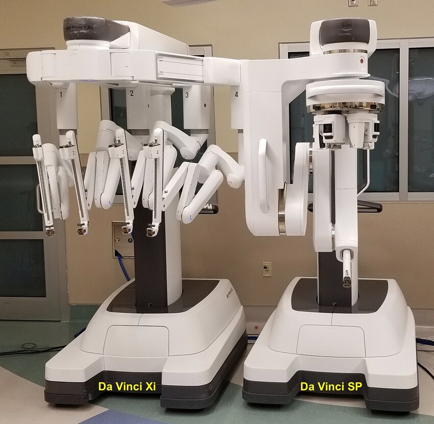 РЕЗЕКЦИЯ РОБОТОМ ПРАВОЙ ДОЛИ ПЕЧЕНИ В ГЕРМАНИИ
